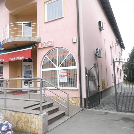 Guest House Pinta Slatina  Exteriör bild
