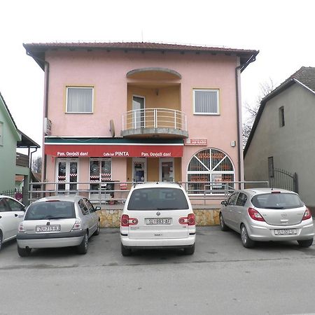 Guest House Pinta Slatina  Exteriör bild